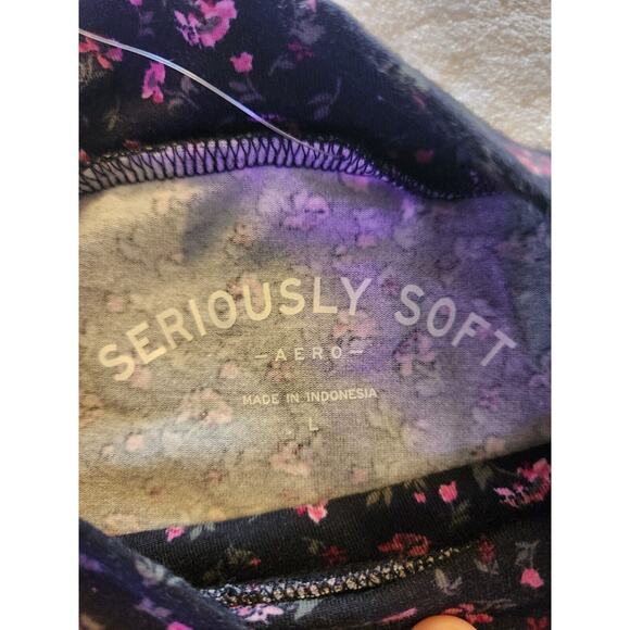 Aeropostale Seriously Soft Black Ditsy Floral Mock Neck Crop Top Size Large NWT - Picture 6 of 7
